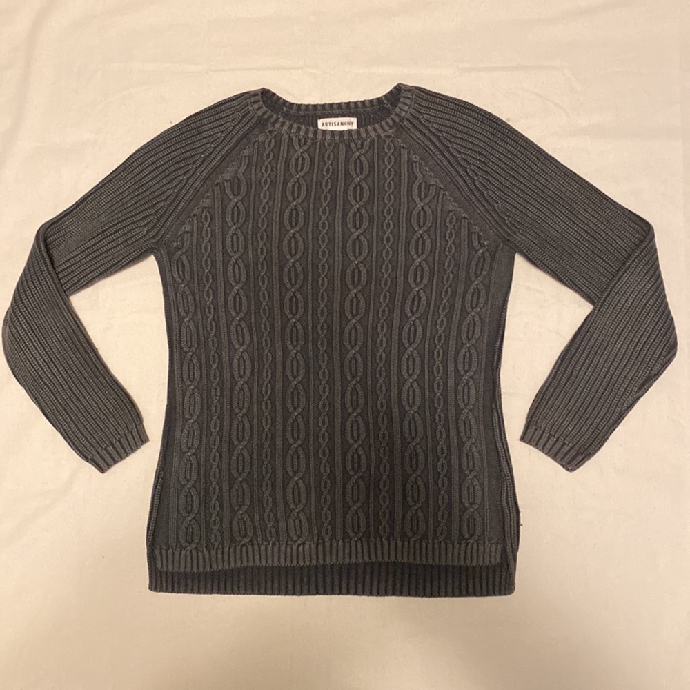 Artisan NY Mineral Washed Cable Knit Crew Neck Sweater - Picture 5 of 10